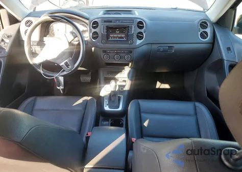 2016 Volkswagen Tiguan S from USA, damaged, VIN WVGAV7AX6GW573336